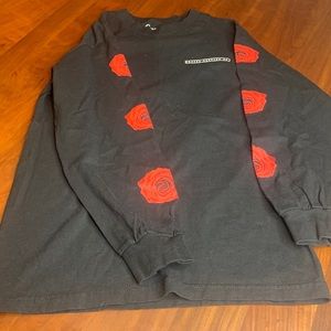 Empyre long sleeve Boys tshirt size S. Never worn